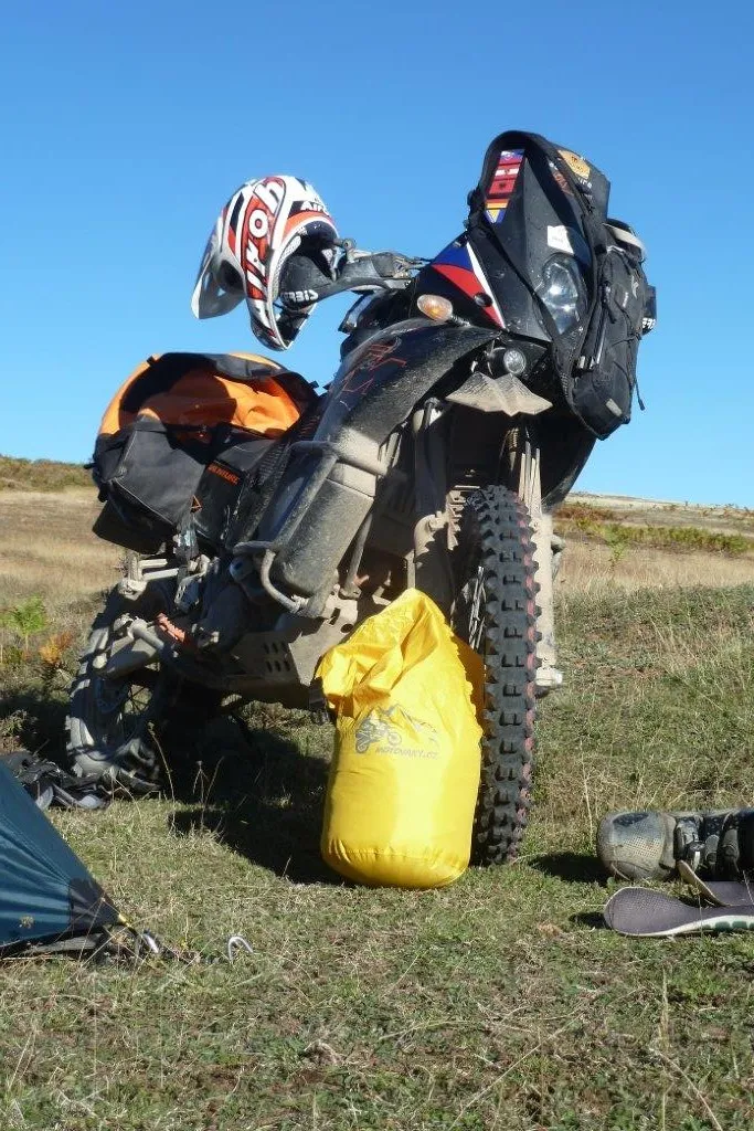 Vaky do podkovy u motorky KTM